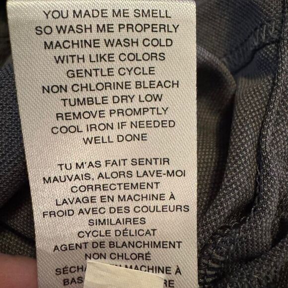 Travis Matthew gray short sleeve polo shirt with V logo Size XXXL - Picture 7 of 7